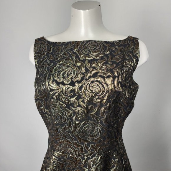 Elegant Black and Gold Floral Dress - Picture 2 of 13